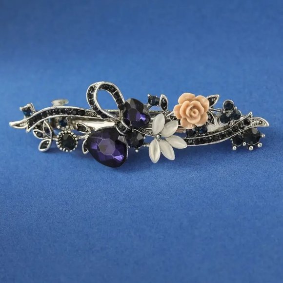 Accessories - Vintage Silver Crystals Flower Hair Clip Barrette